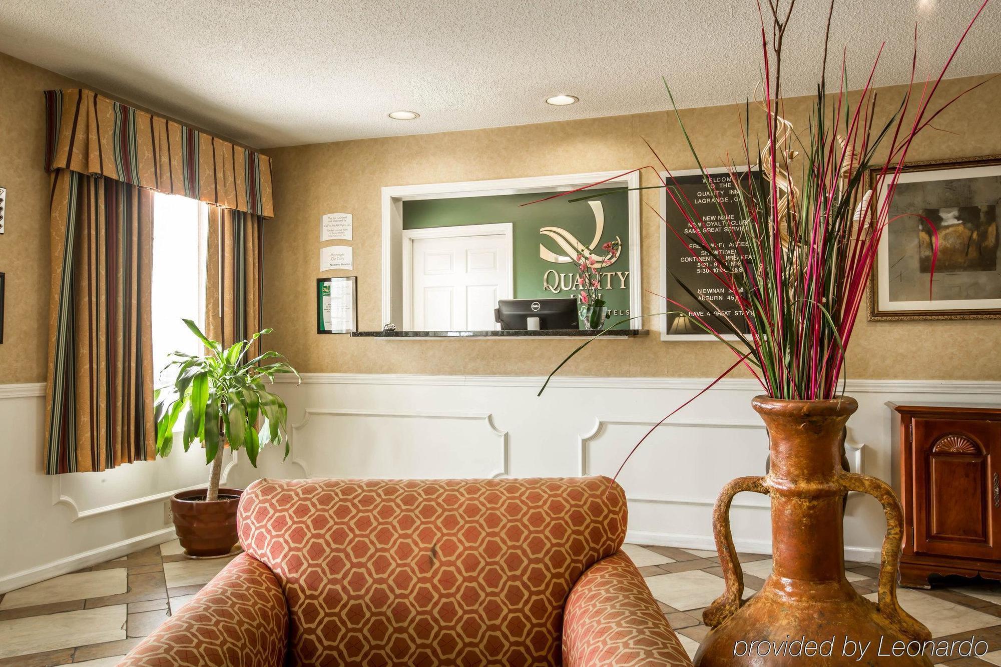 Inn Quality East I-85 LaGrange