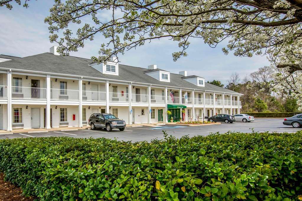 Quality East I-85 Inn 2*